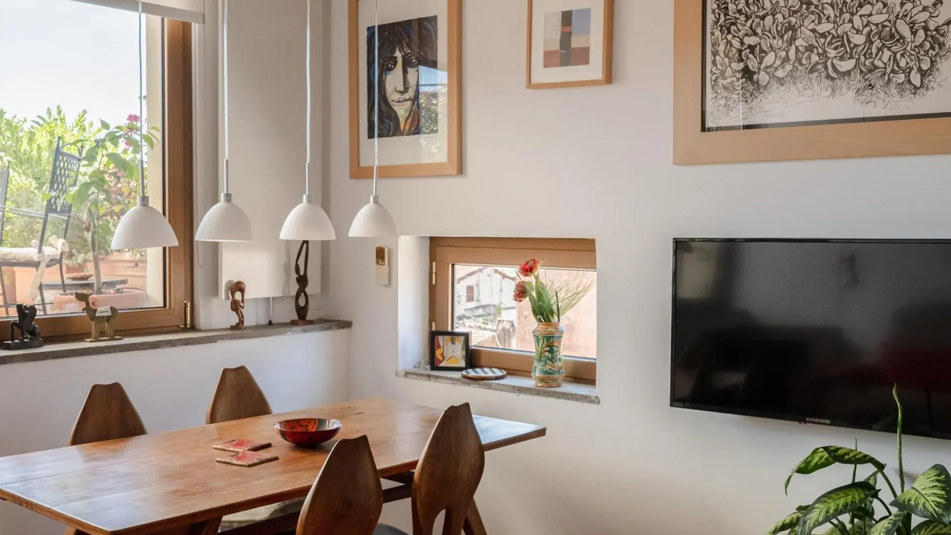 Valeria Terrace - Monti, Rome Apartment