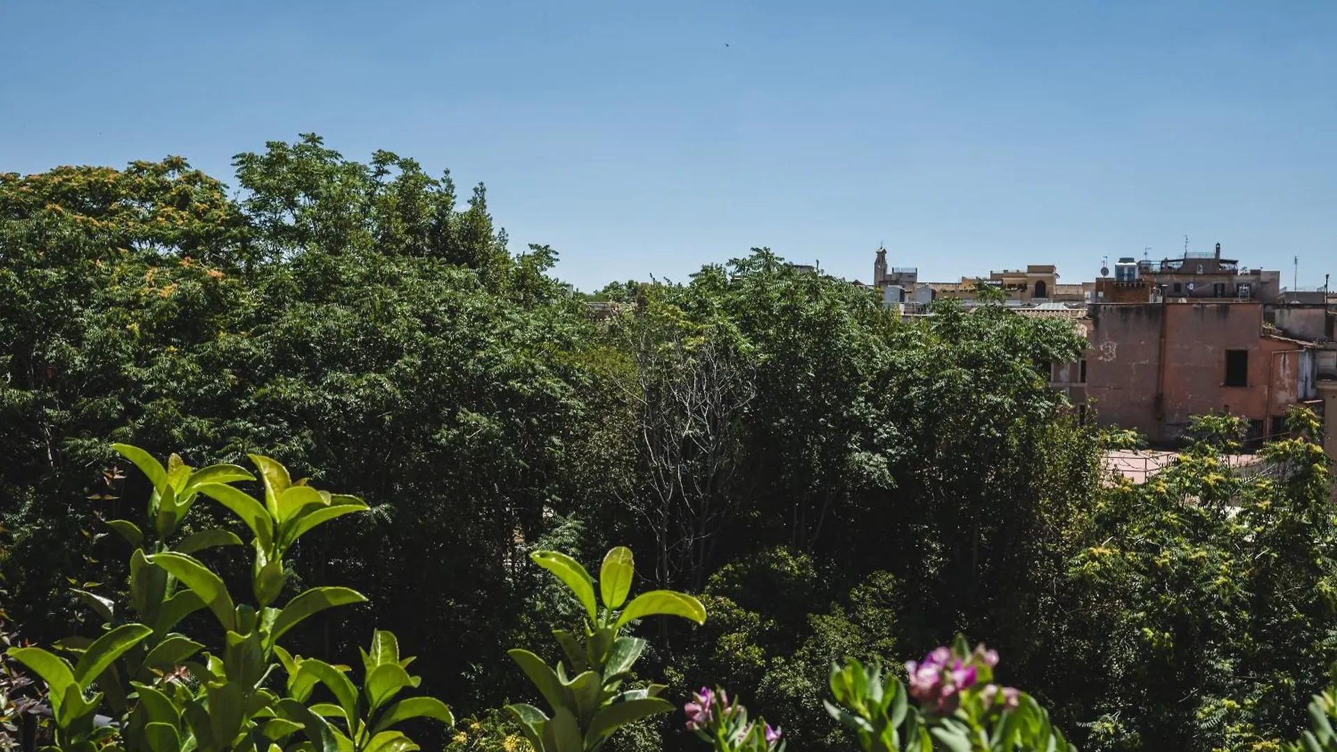 Valeria Terrace - Monti, Rome Apartment